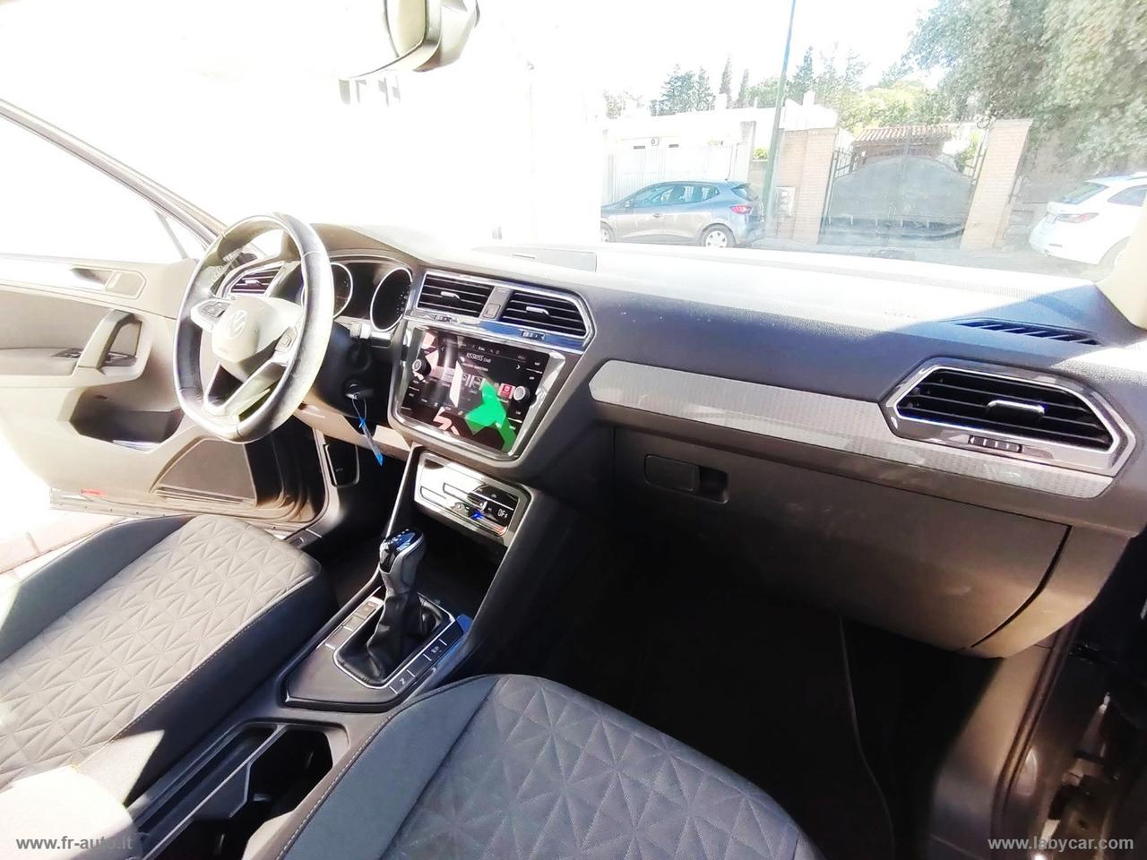 VOLKSWAGEN Tiguan 2.0 TDI 150CV SCR DSG R-Line