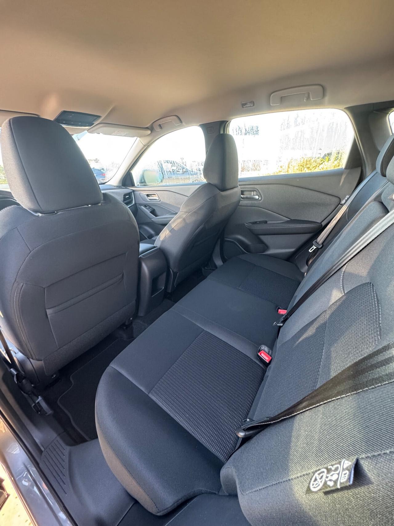 Nissan Qashqai 1.3 mhev Acenta possibilità noleggio no scoring