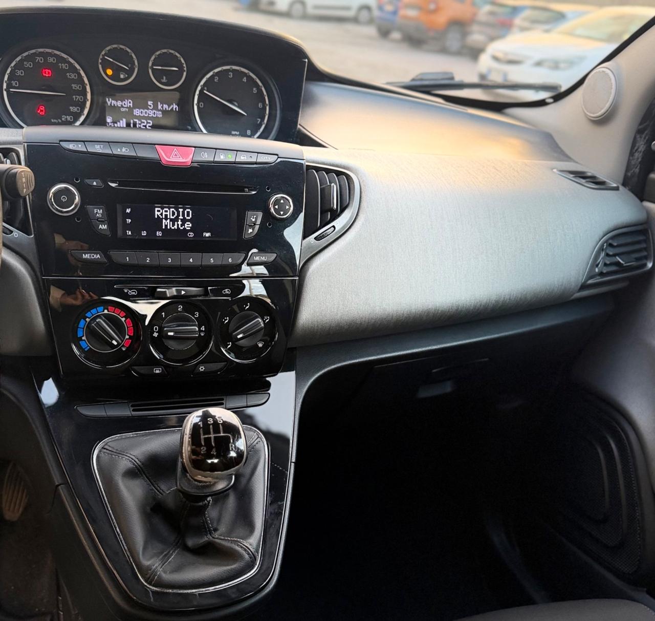 Lancia Ypsilon 1.2 Gpl 70 Cv