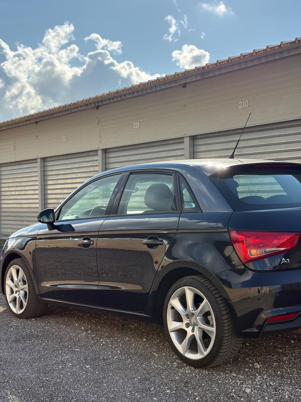 Audi A1