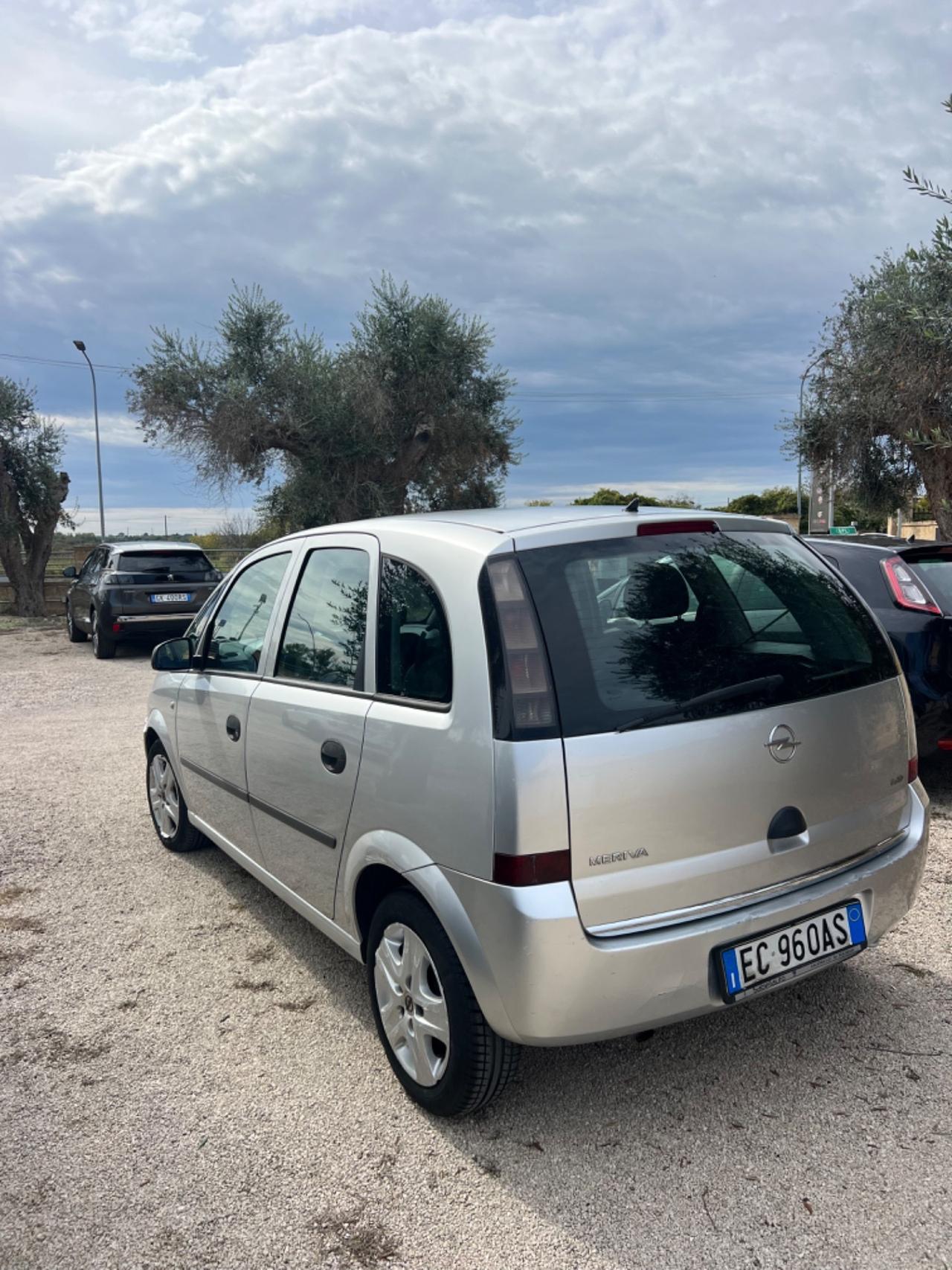 Opel Meriva 1.4 16V GPL-TECH Enjoy