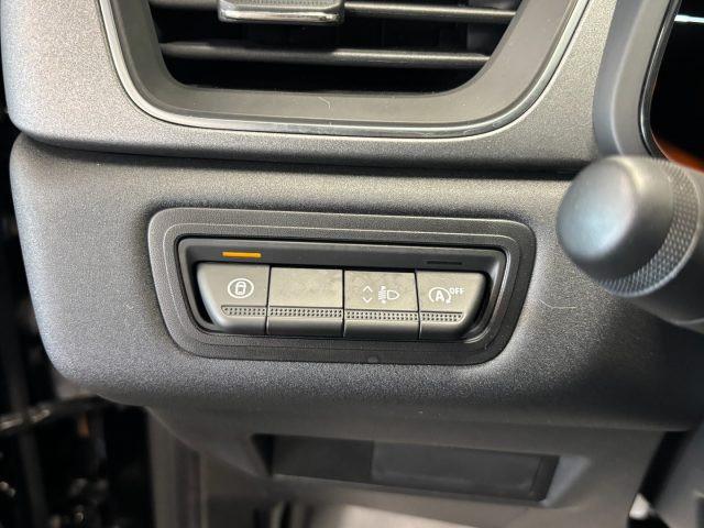 RENAULT Captur 1.0 Benzina Techno StraFull