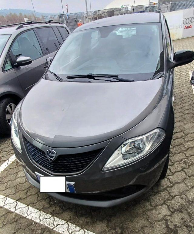 LANCIA Ypsilon 1.2 69 CV 5 porte Gold