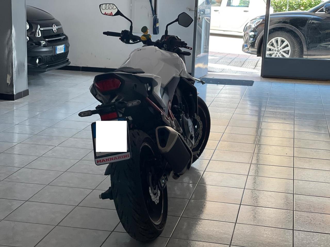 Honda Hornet 750