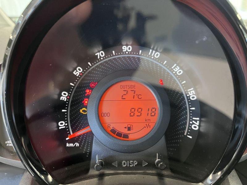 Toyota Aygo Connect 1.0 VVT-i 72 CV 5 porte x-fun
