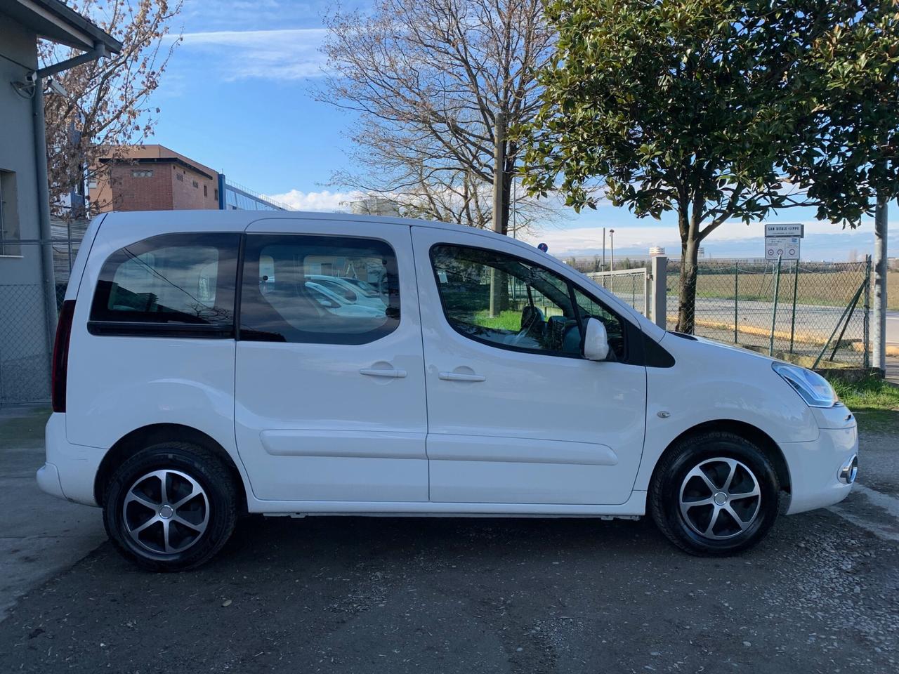Citroen Berlingo Multispace 1.6 HDi 90 autocarro 5 posti PREZZO IVA COMPRESA