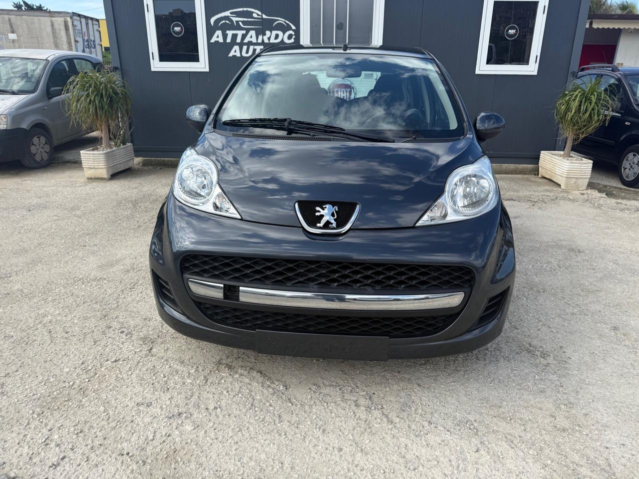 Peugeot 107 1.0 68CV 5p. Superga 2012
