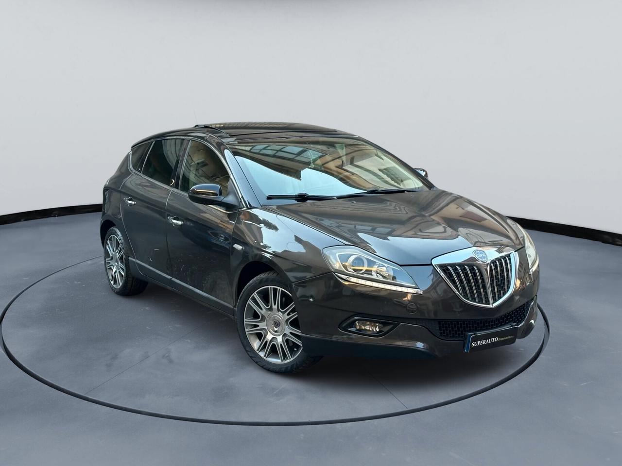 Lancia Delta 2.0 MJT DPF Argento
