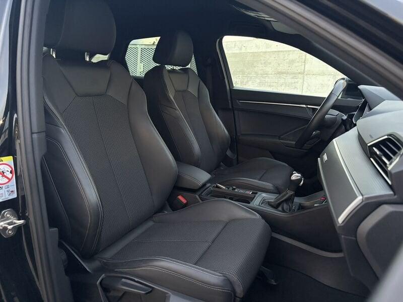 Audi Q3 SPB S line interno ed esterno 2.0 TDI 150CV S-Tronic quattro 35