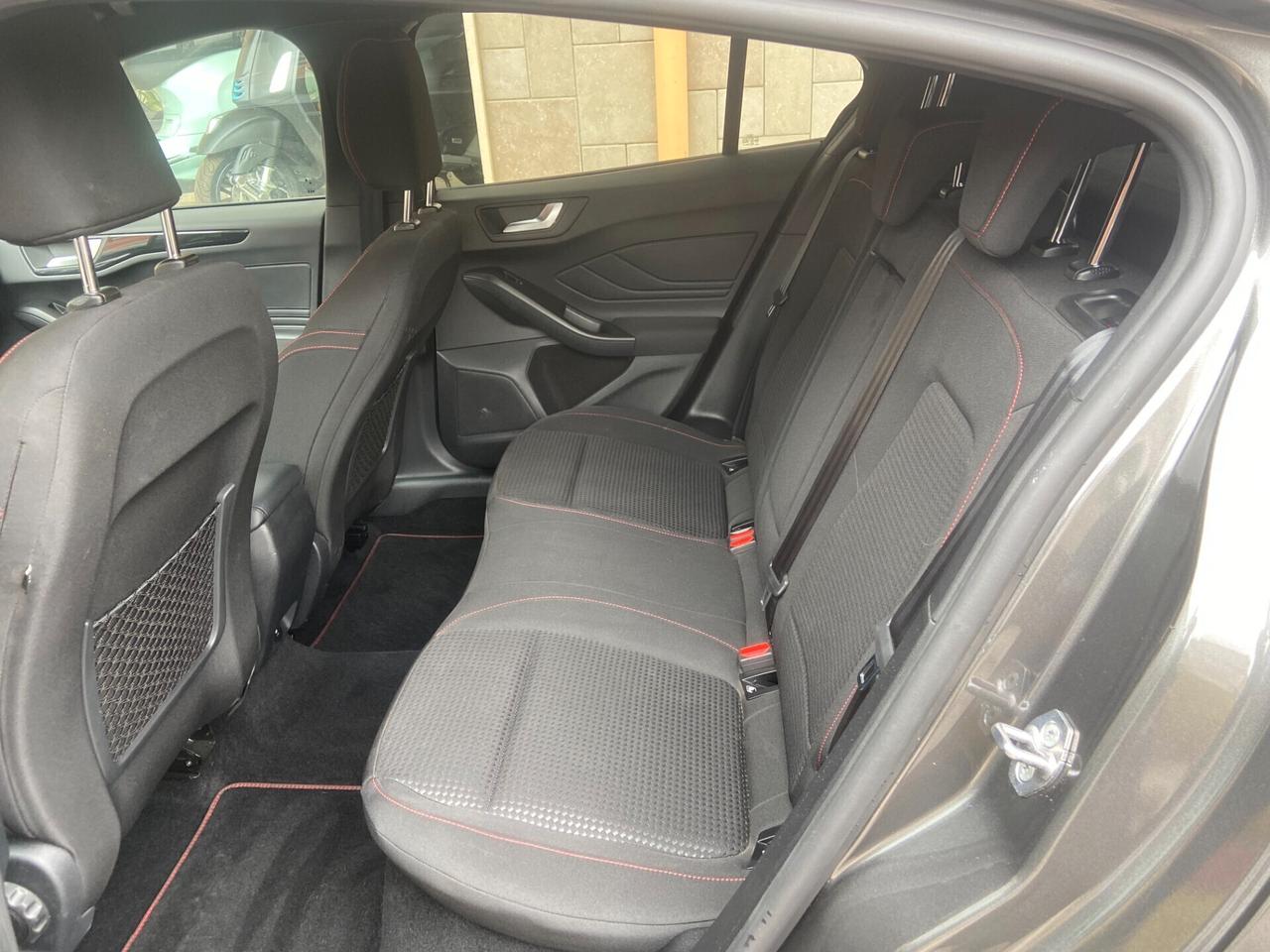 Ford Focus 1000 125 cv