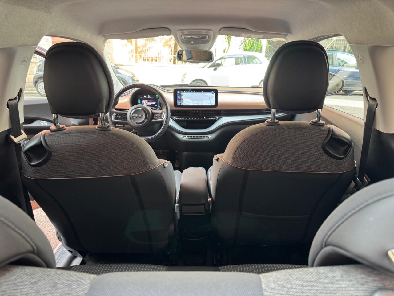 Fiat 500 500e Berlina 42 kWh Icon Led sensori parcheggio