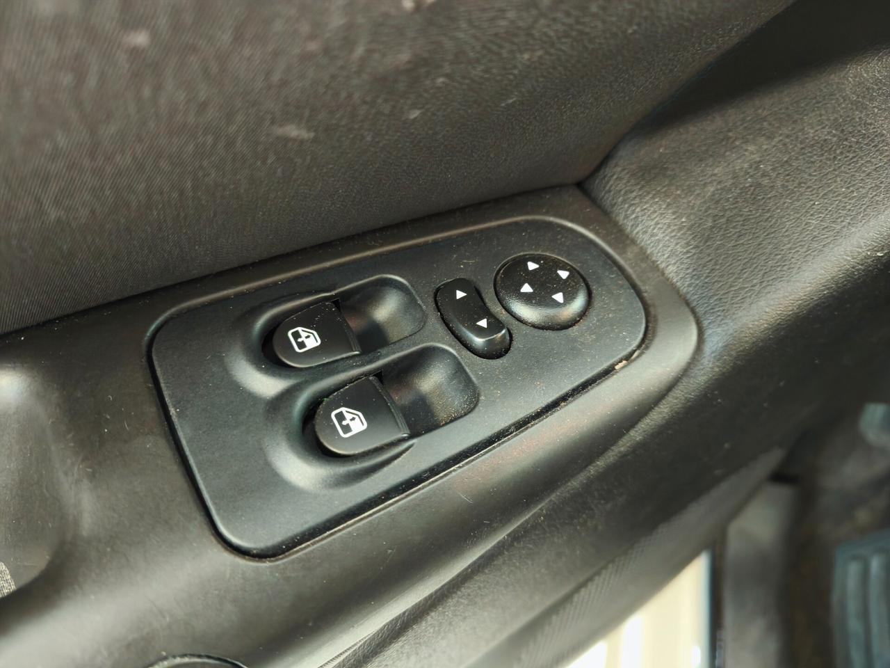 Lancia Ypsilon 1.4 Oro Bianco