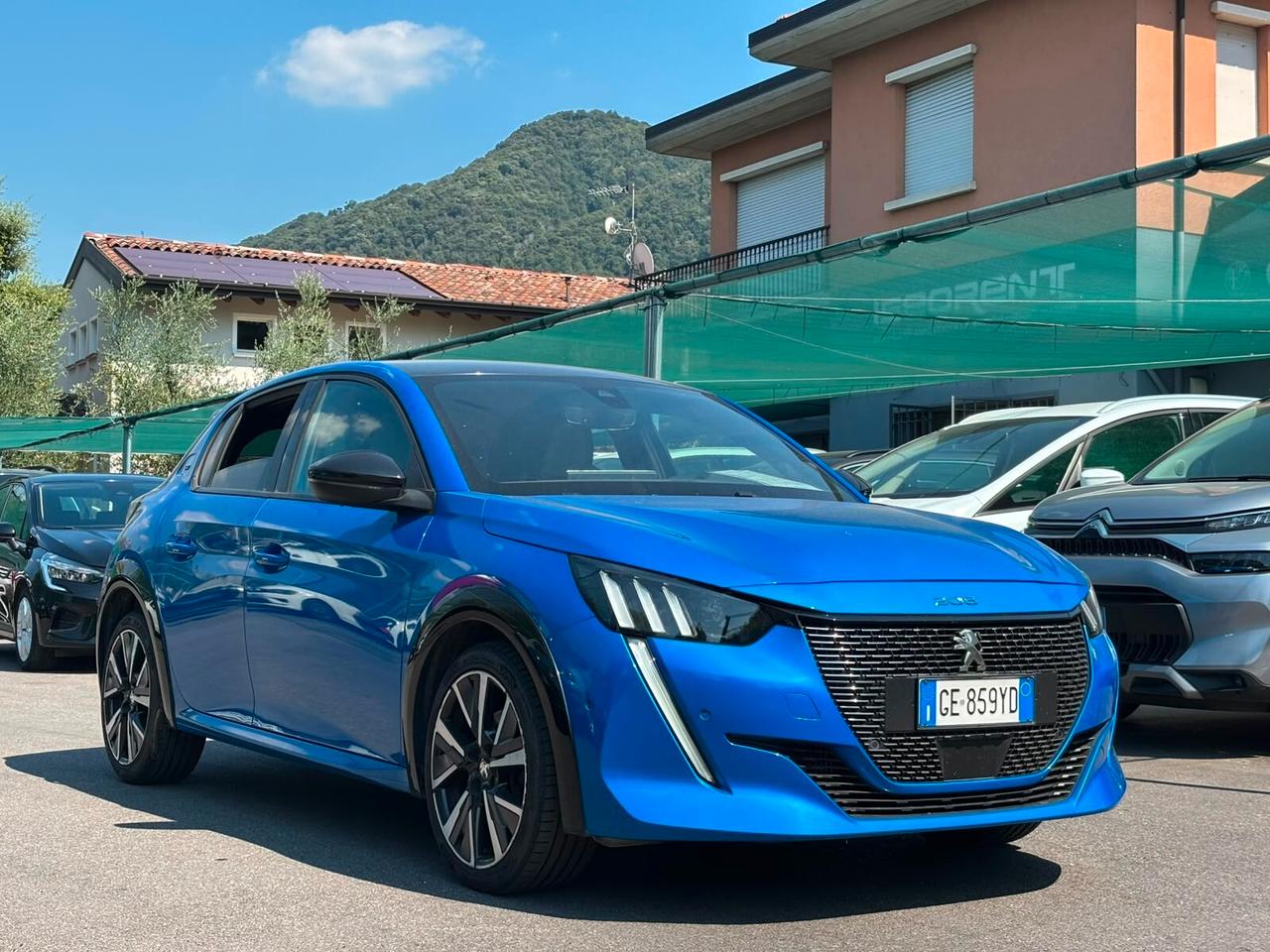 Peugeot 208 PureTech 100 Stop&Start EAT8 5 porte GT Line