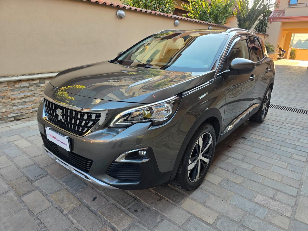 Peugeot 3008 BlueHDi 130 S&S EAT8 Allure