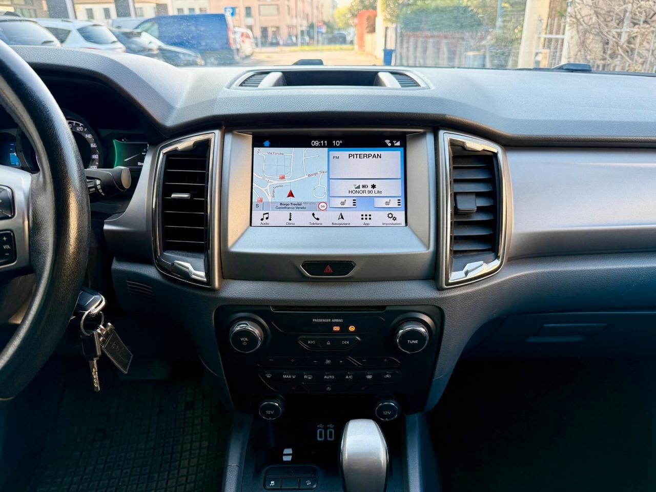 Ford Ranger 3.2 tdci double cab Limited 200cv auto con Cassone