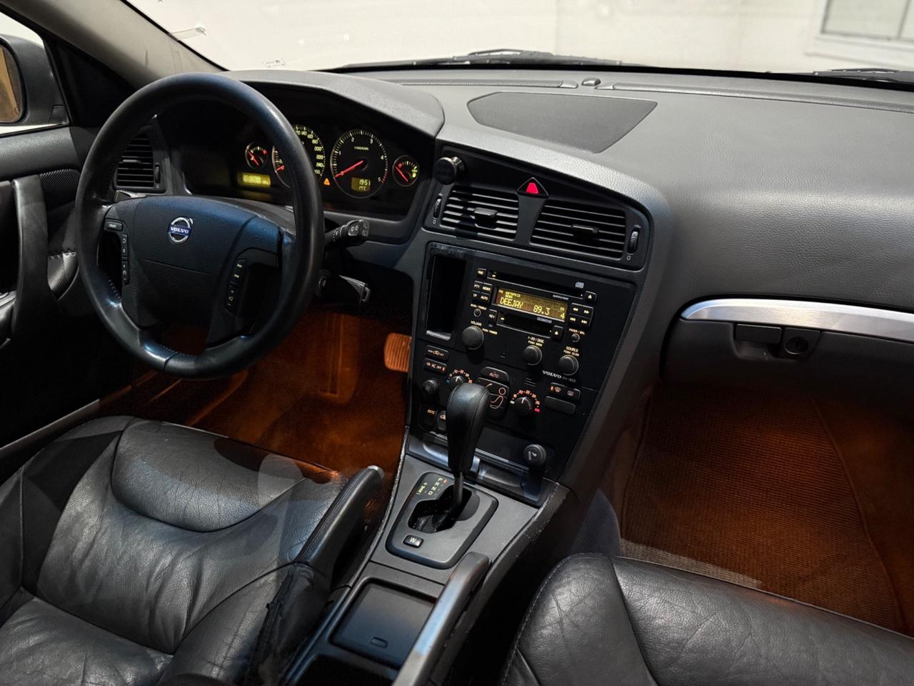 Volvo XC70 2.4 D5 AWD (163cv/120kw)