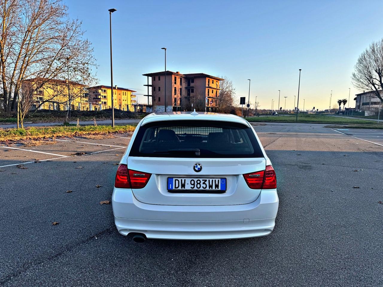 Bmw 318d cat Touring Attiva 143cv FL Unico Proprietario