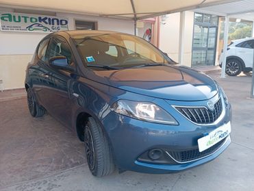 Lancia Ypsilon 1.0 FireFly 5 porte S&S Hybrid Silver Plus