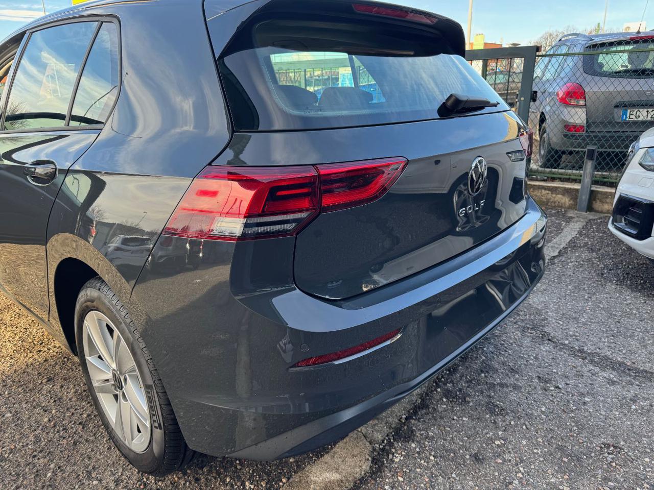 Volkswagen Golf 2.0 tdi Life 115cv dsg