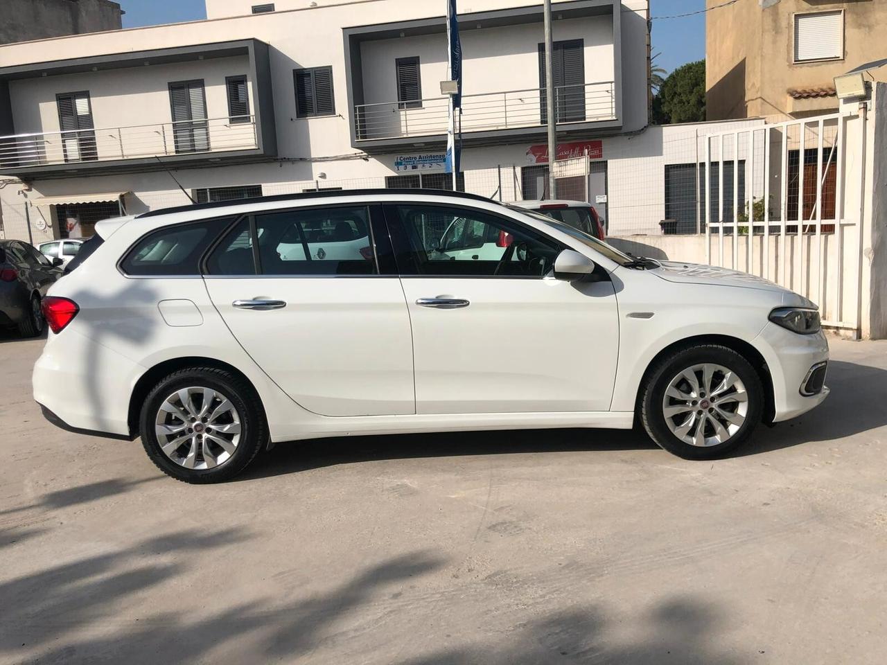FIAT TIPO SW 1.6 MJT 120CV LOUNGE - 2016