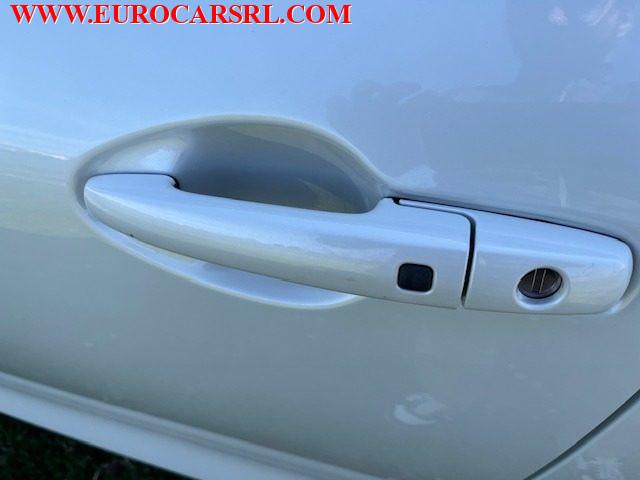 SUZUKI Swift 1.2 Hybrid Top