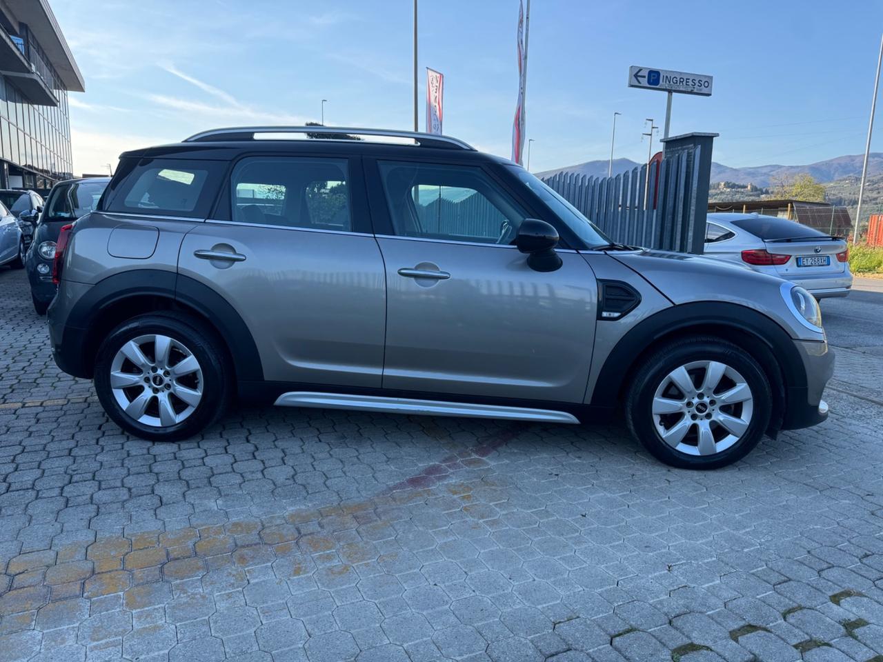 Mini Cooper D Countryman 2.0 Hype