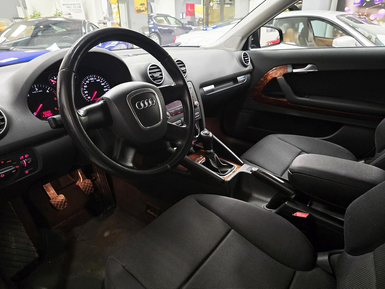 Audi A3 2.0 TDI QUATTRO 1500 EURO FATTURE!!! GARANZIA 12 MESI!!!