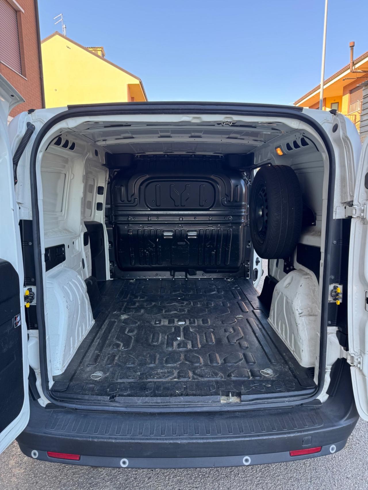Fiat Doblo Doblò 1.4 T-Jet Natural Power PC-TN Cargo Lamierato