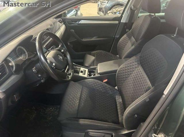 SKODA Superb Wagon 2.0 tdi evo Executive 150cv dsg - GE654DF