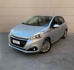 Peugeot 208 1.2 Benzina