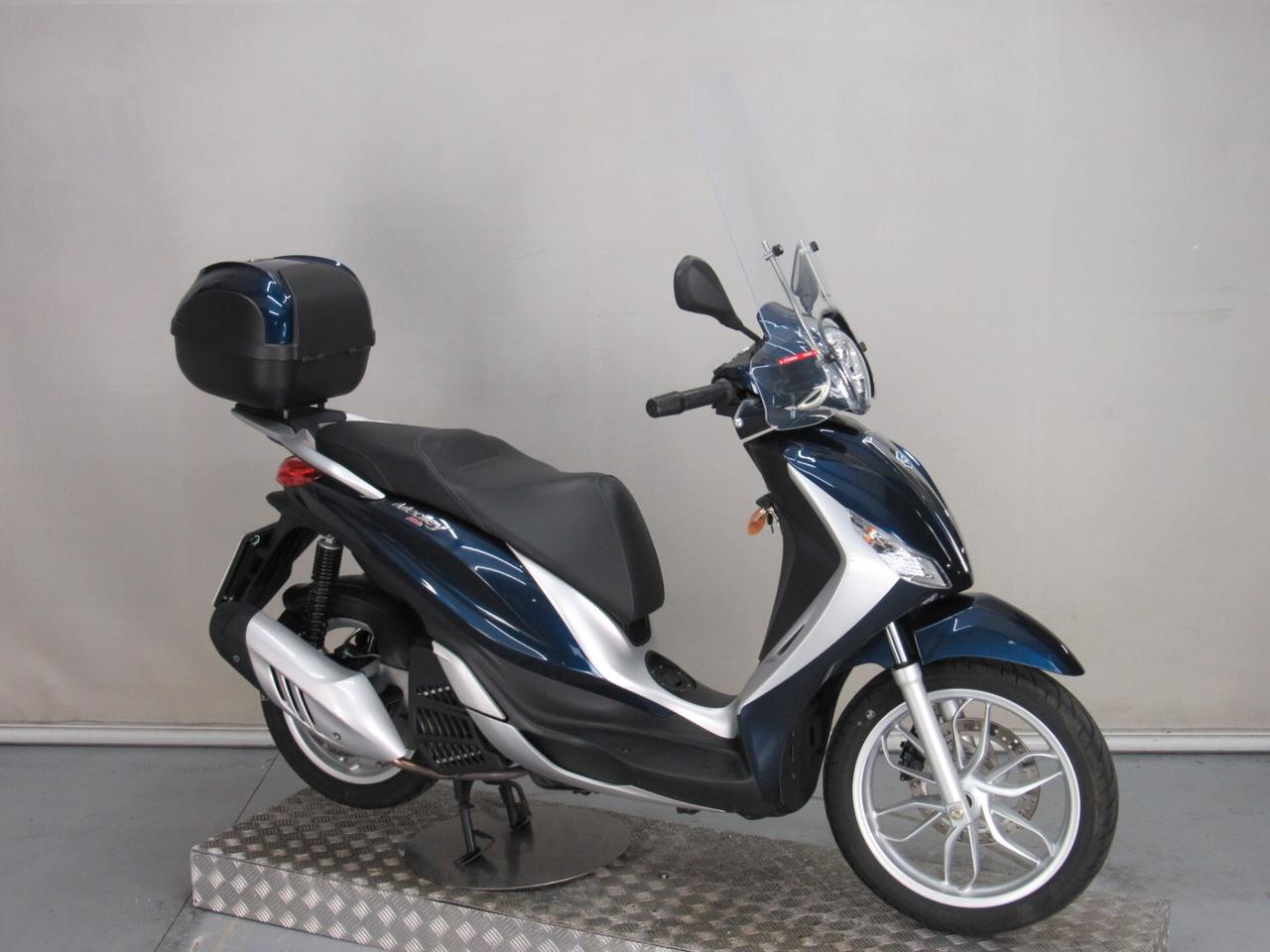 Piaggio Medley 150