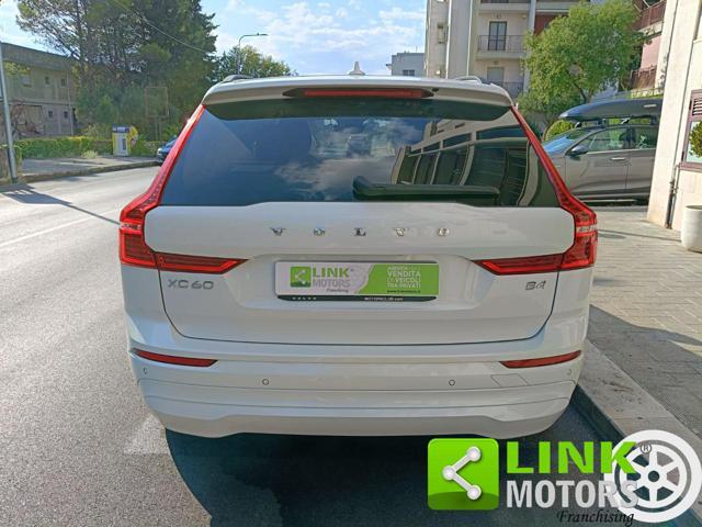 VOLVO XC60 B4 (d) automatico Plus Dark ESENTE BOLLO