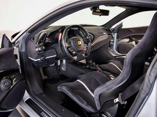 Ferrari 488 Pista