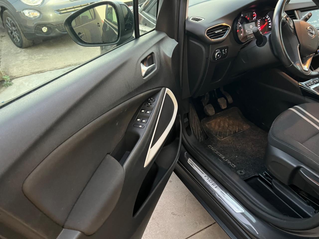 Opel Crossland 2022 BENZINA 110cv full optional