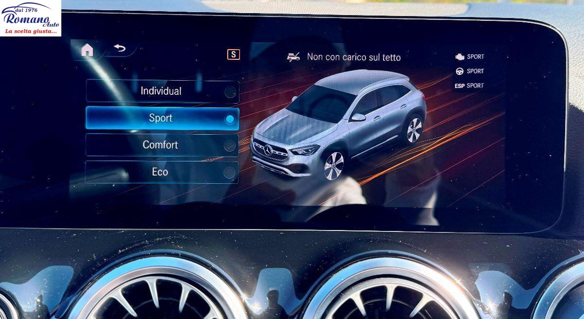 MERCEDES - Classe GLA - 200 d Automatic Sport#PACK LUCI AMBIENTE!