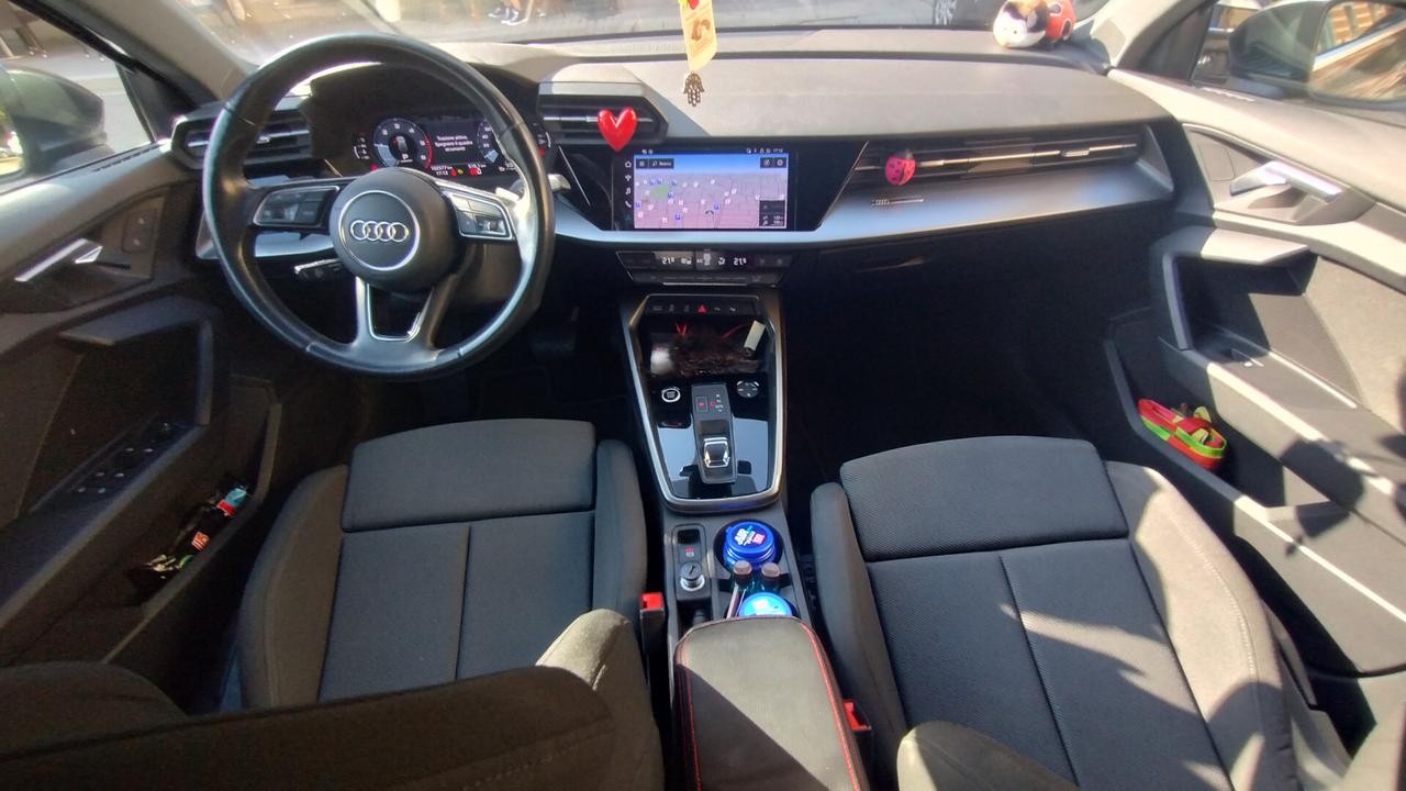 Audi A3 SPB 35 TDI S tronic line edition