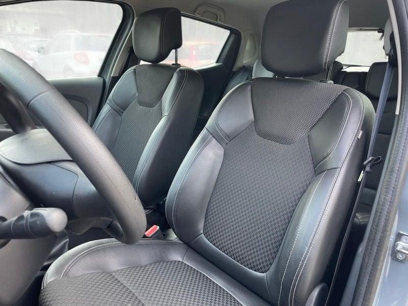 Renault Clio 1.5 DCI 90cv MOSCHINO