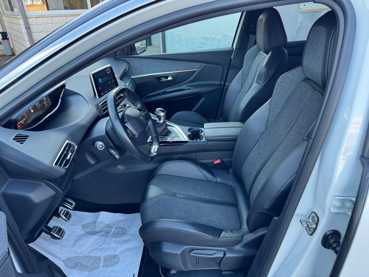 Peugeot 3008 BlueHDi 120 S&S GT Line