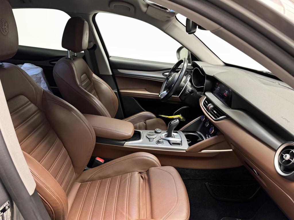 ALFA ROMEO Stelvio 2017 - Stelvio 2.2 t Lusso Q4 210cv auto