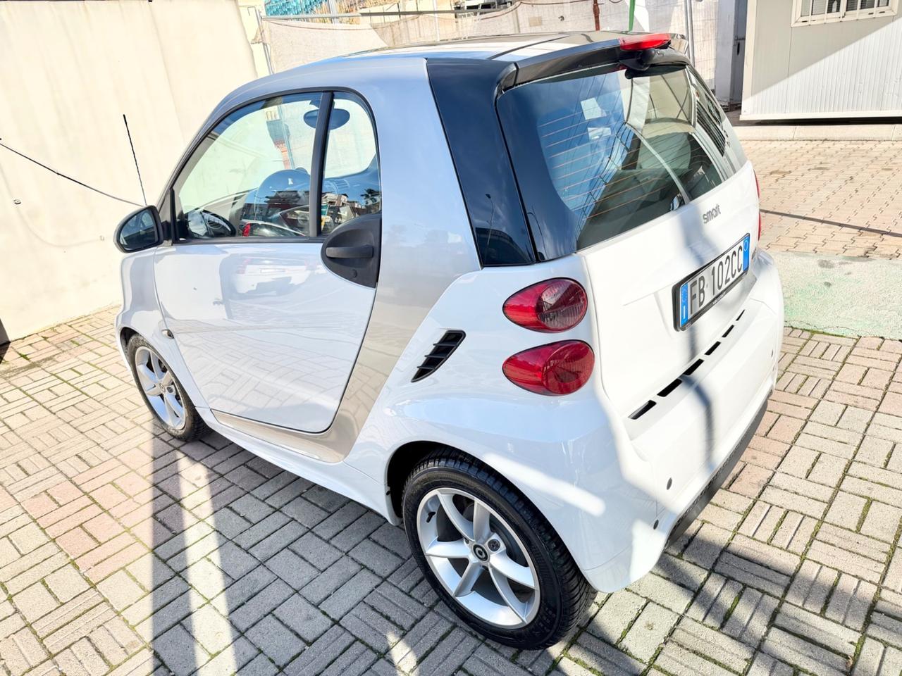 Smart Fortwo 1.0 Mhd Pulse - GARANZIA