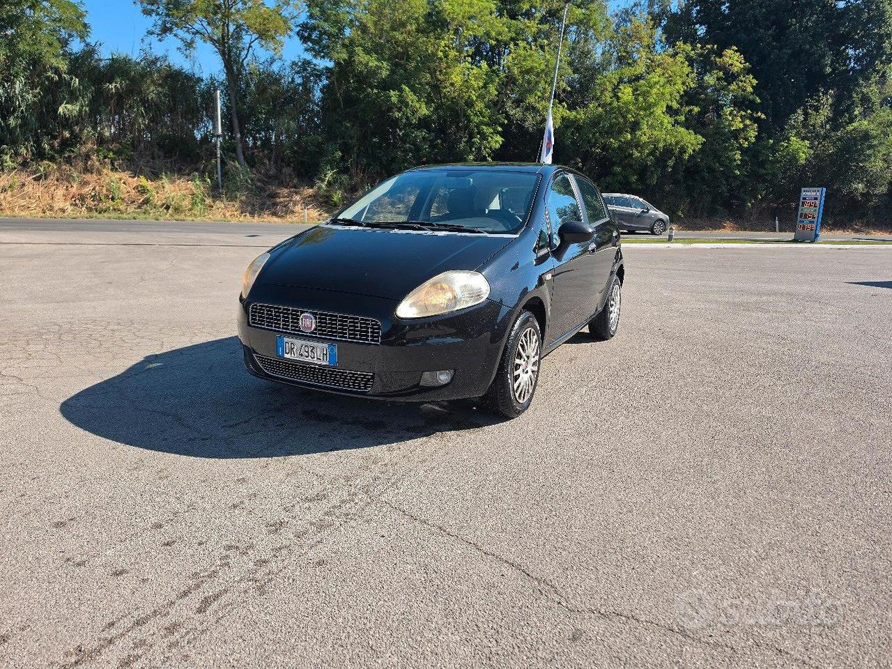 fiat grande punti 1.4 benzina e metano