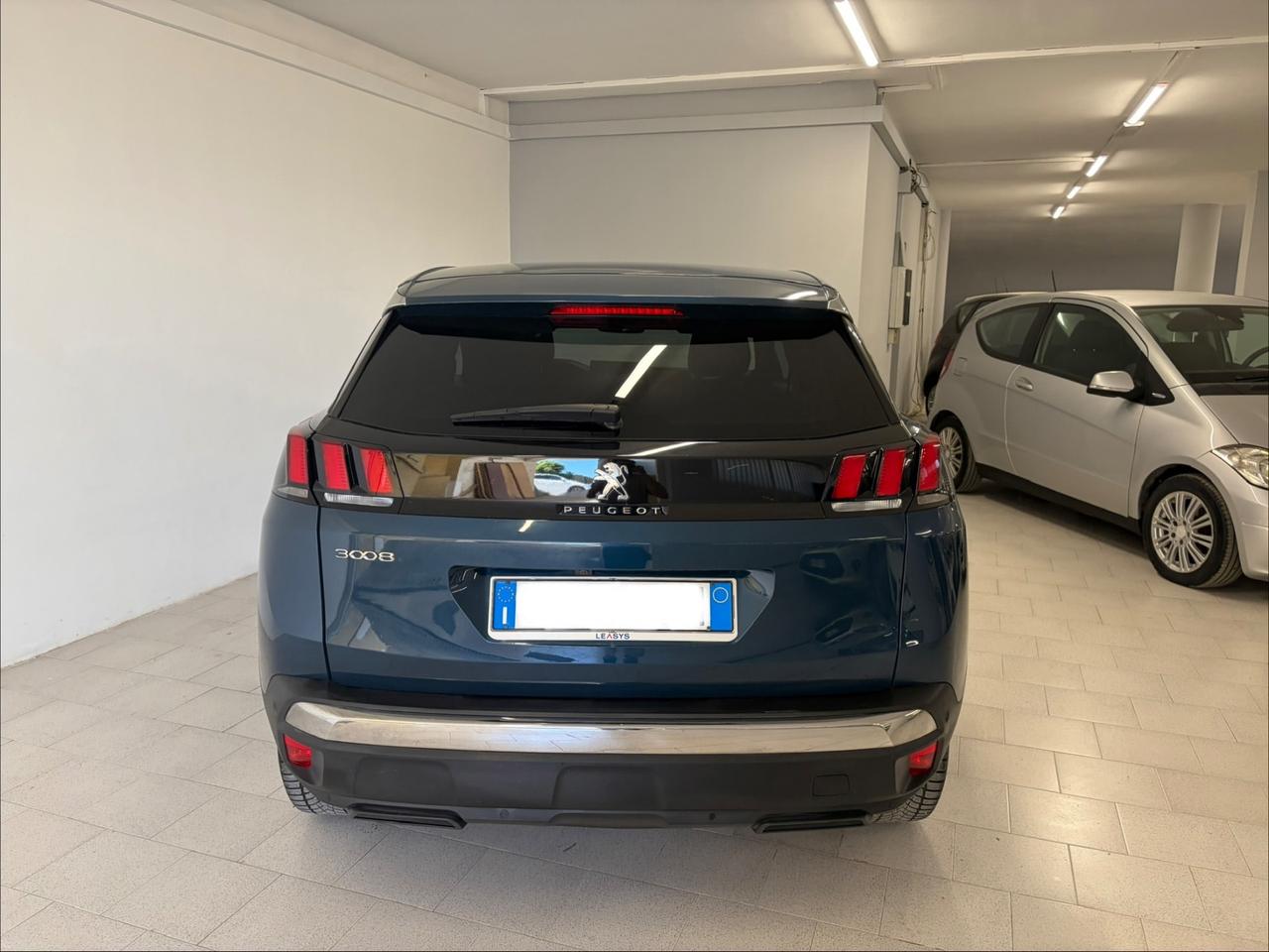 Peugeot 3008 BlueHDi 130 S&S EAT8 Allure Pack Pari al nuovo