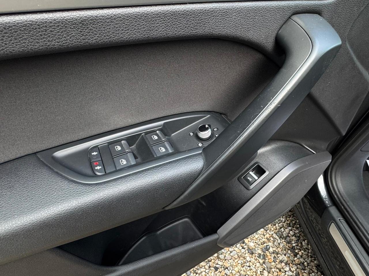 Audi Q5 2.0 TDI quattro S tronic Business