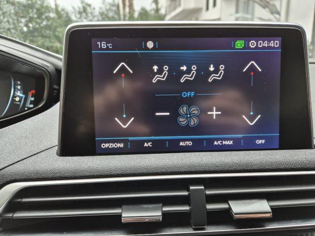 PEUGEOT 3008 BlueHDi 130 S&S Crossway