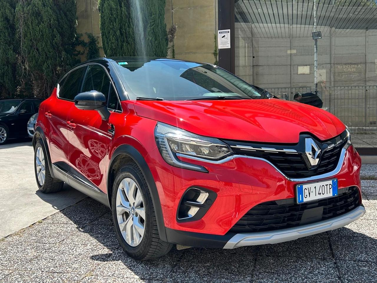 Renault Captur Full Hybrid E-Tech 145 CV Initiale Paris