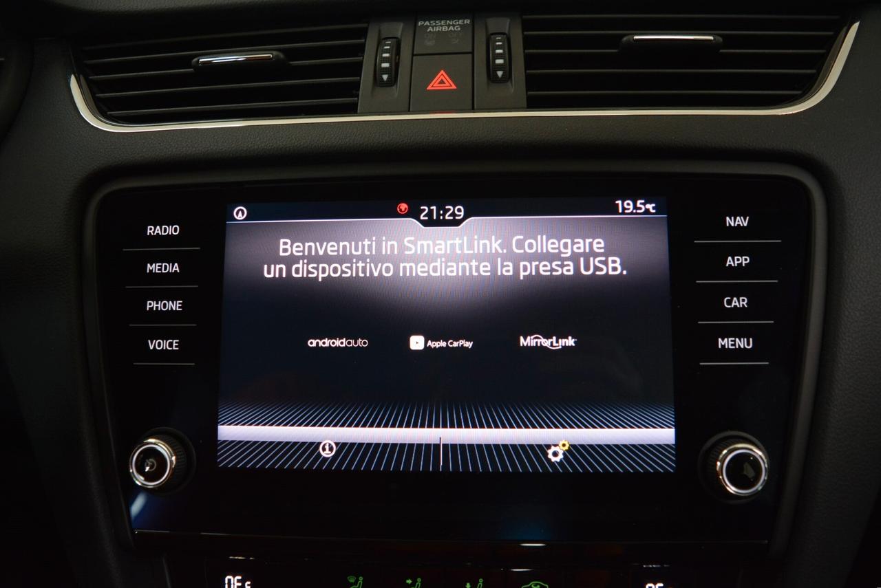 Skoda Octavia 1.6 TDI SCR 115 CV Wagon Executive DAB Navi