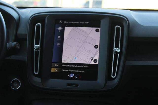 Volvo XC40 2.0 d3 Business AUTOMATICA con Navigatore