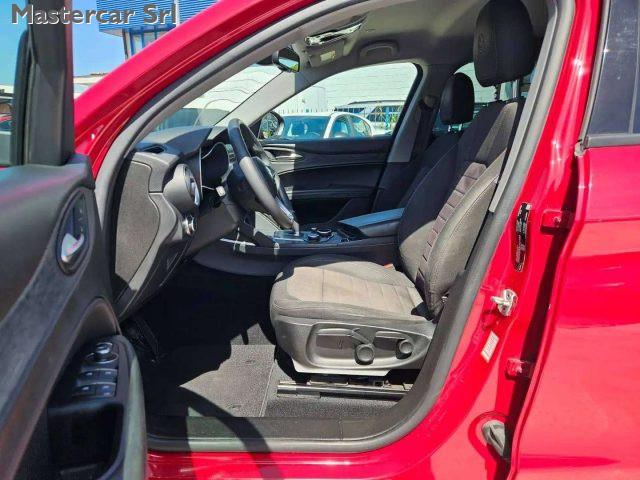 ALFA ROMEO Stelvio Stelvio 2.2 t Sport Tech rwd 160cv auto - FY068PJ