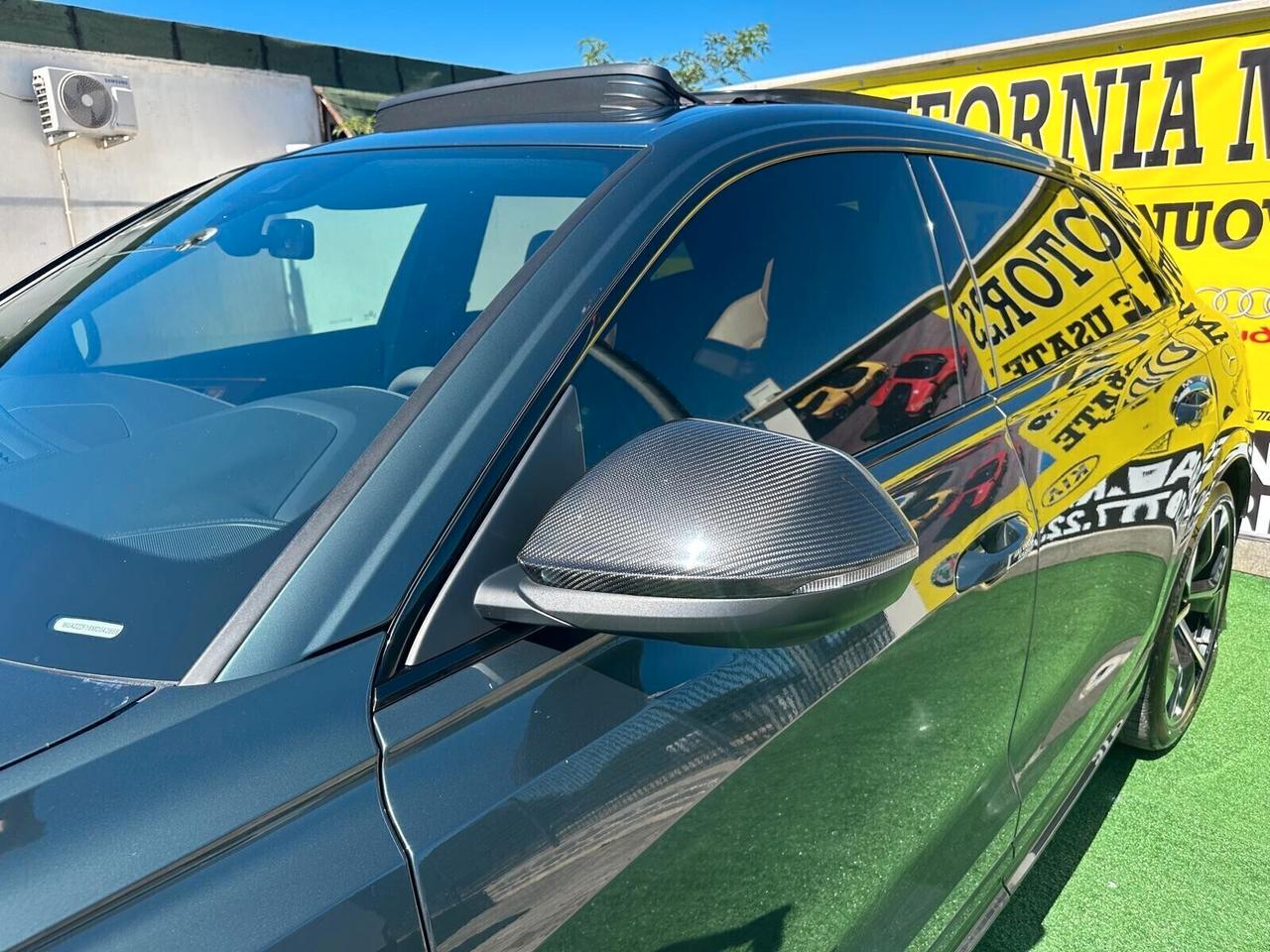 Audi Q8 RS TFSI V8 quattro tiptronic