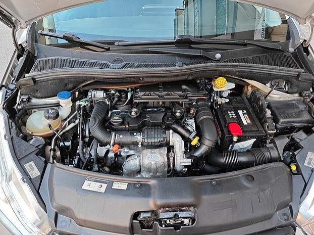 PEUGEOT 208 1.4 HDi 68 CV 5 porte - 2014